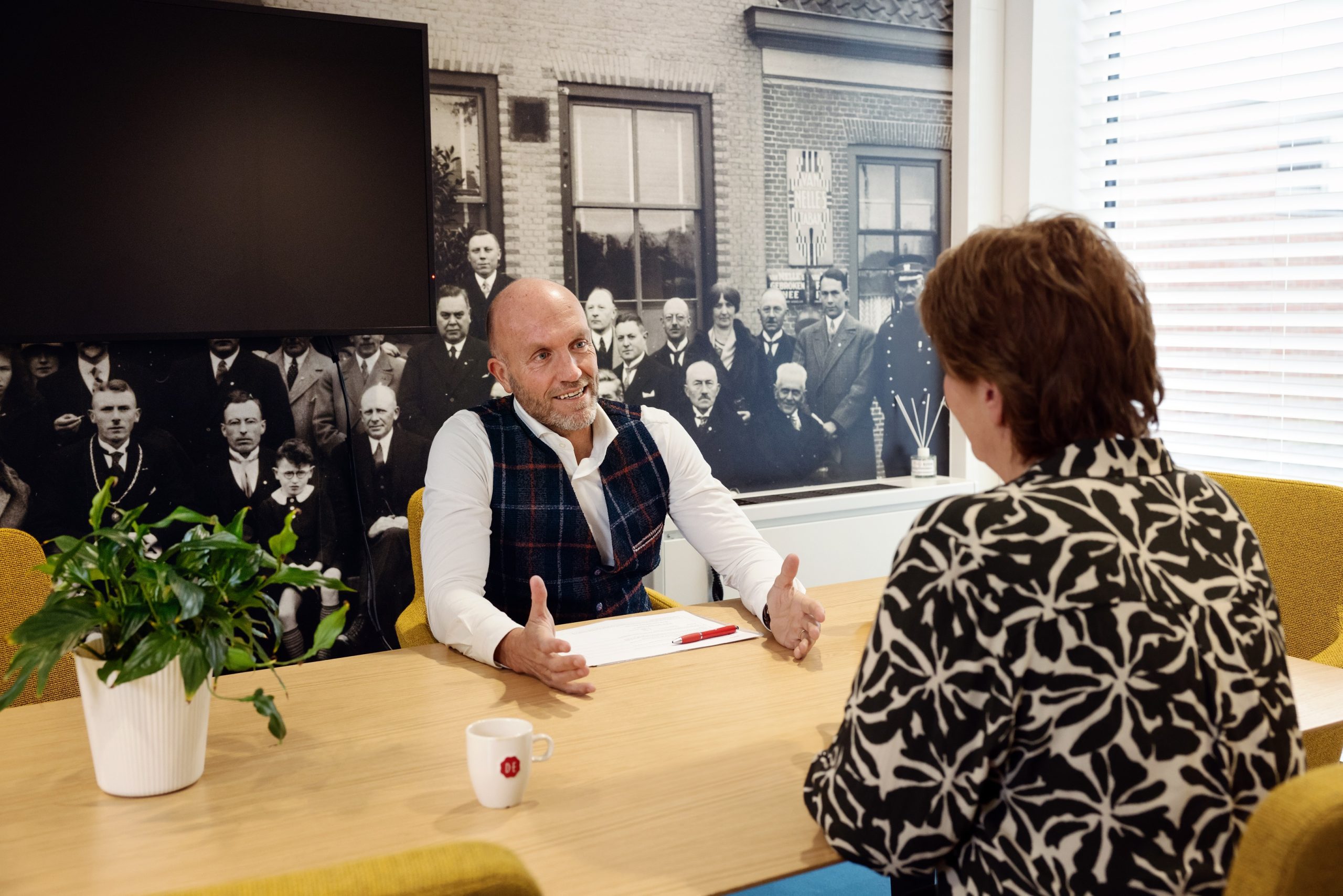 Commercieel binnendienst medewerker (zakelijke markt) Afbeelding